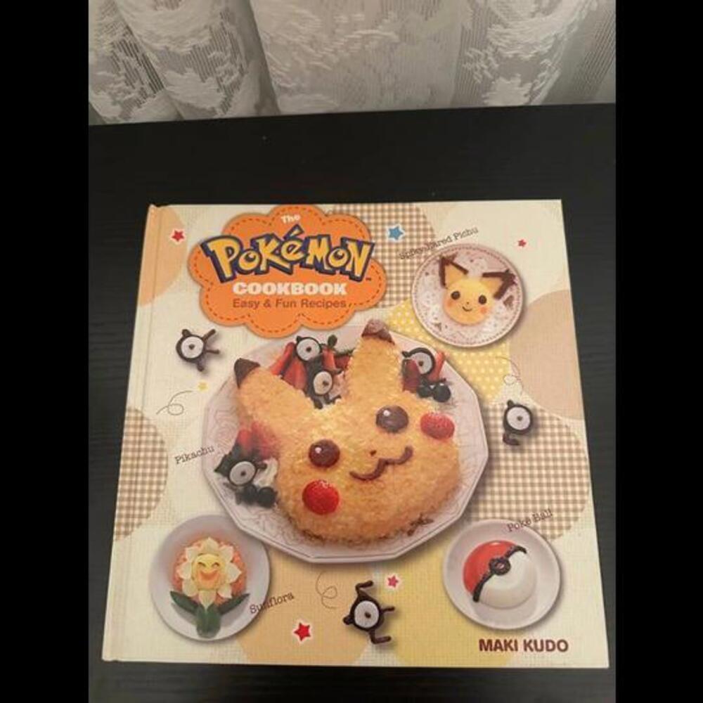 The Pokémon Cookbook: Easy & Fun Recipes by Maki Kudo